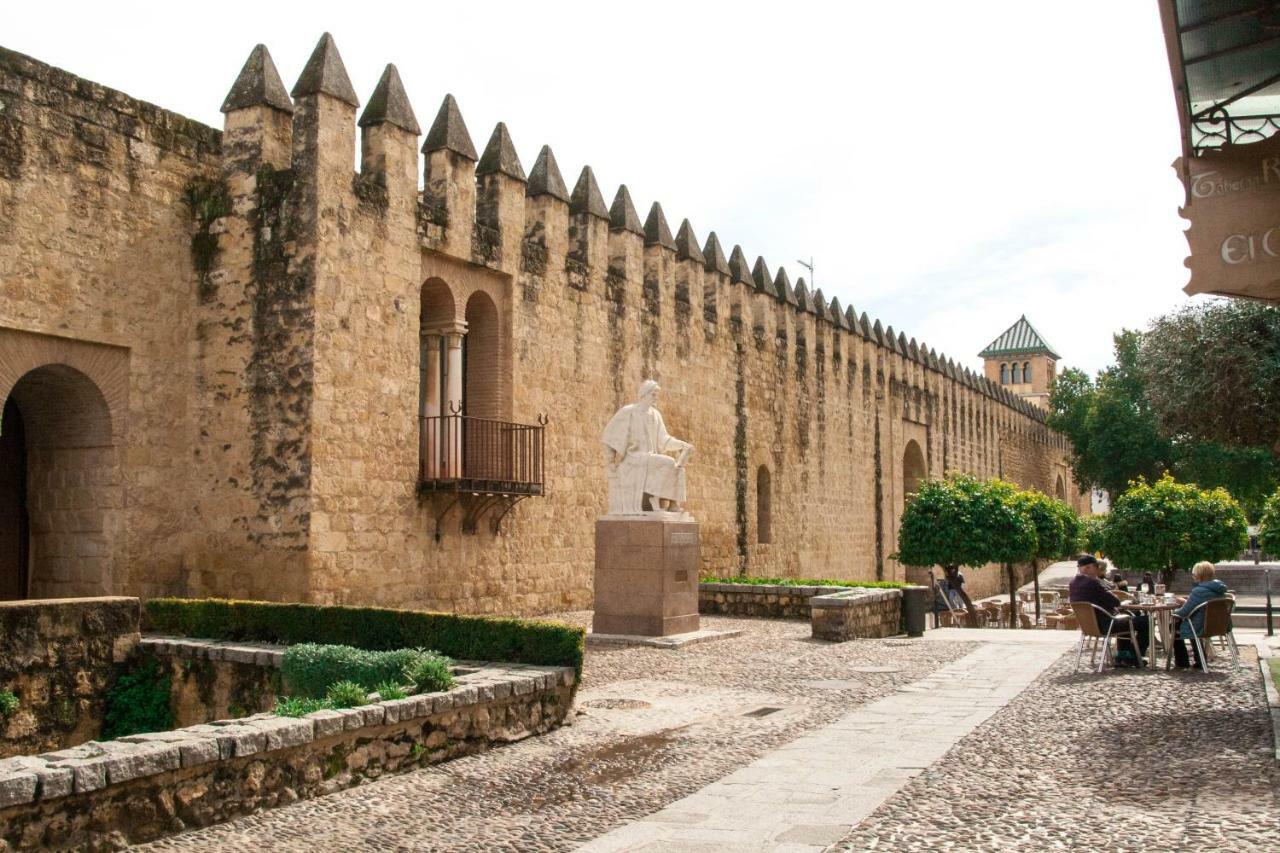La Casa De La Muralla Кордова Экстерьер фото